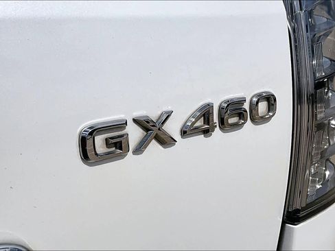 Used 2019 Lexus GX 460 Premium image 9