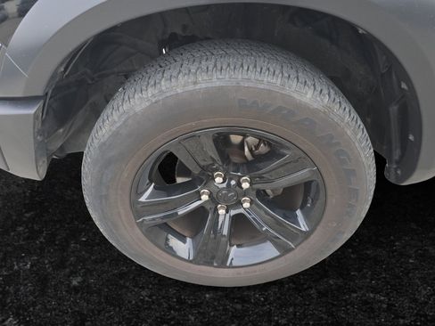 Used 2024 RAM 1500 Classic Warlock image 24