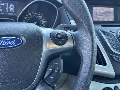 Used 2012 Ford Focus SE image 26