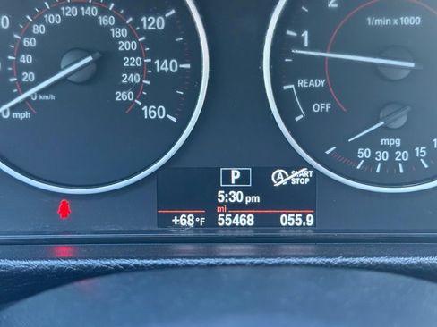 Used 2018 BMW 330i Sedan w/ Convenience Package image 33