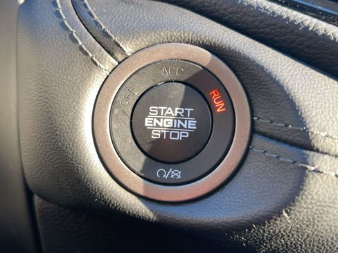 Used 2023 Dodge Durango SXT image 20