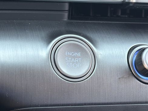 Certified 2025 Hyundai Kona SEL FWD image 29
