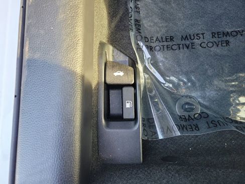 Used 2026 Toyota Corolla LE image 33