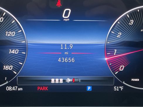 Certified 2024 Mercedes-Benz GLE 450 4MATIC image 25
