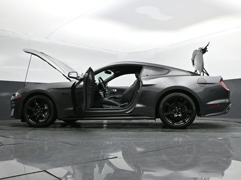 Used 2018 Ford Mustang GT Premium w/ Equipment Group 401A image 35