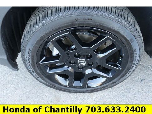 Used 2025 Honda Passport Black Edition image 29