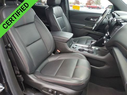 Certified 2022 Chevrolet Traverse RS image 28