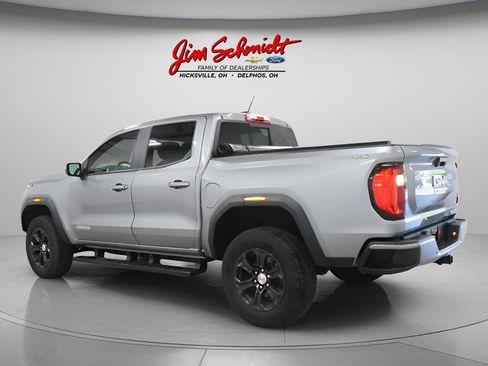 Used 2023 GMC Canyon Elevation w/ Elevation Premium Package AWD/4WD image 4