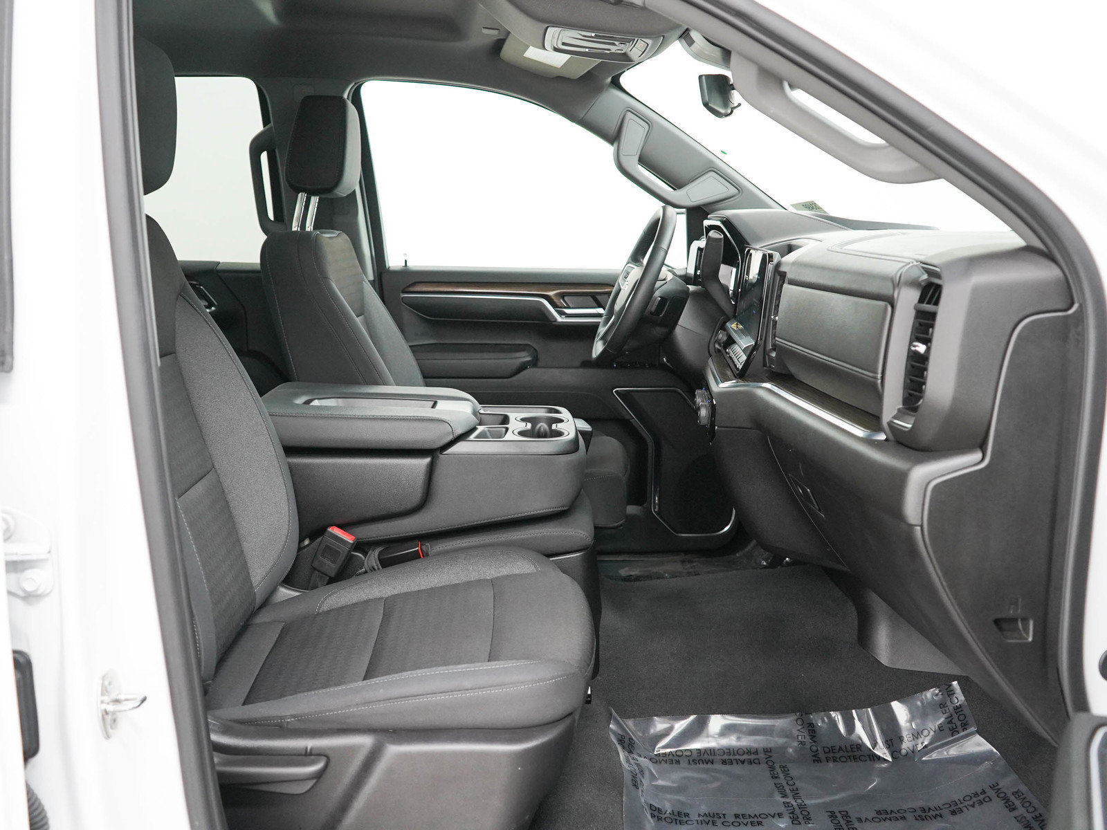 Used 2024 Chevrolet Silverado 1500 RST w/ Protection Package AWD/4WD image 11