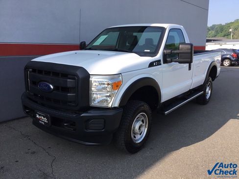 Used 2015 Ford F250 XL w/ Snow Plow Prep Package image 6