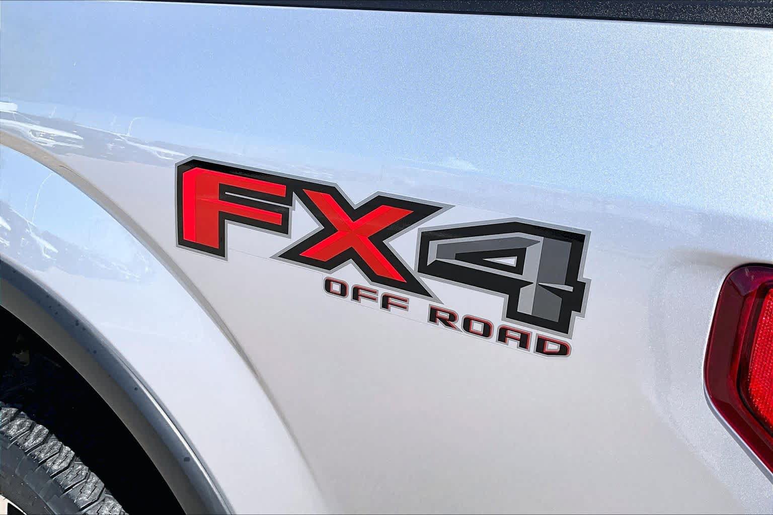 Used 2019 Ford F150 XL w/ Equipment Group 101A Mid AWD/4WD image 30