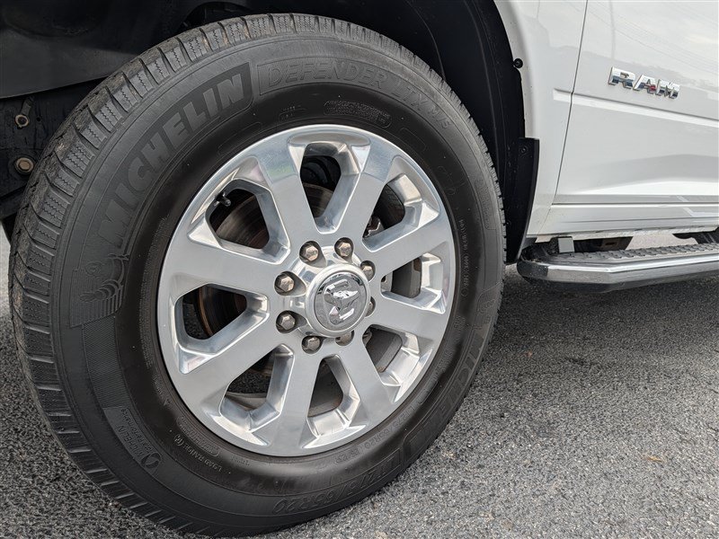 Used 2023 RAM 2500 Laramie AWD/4WD image 11