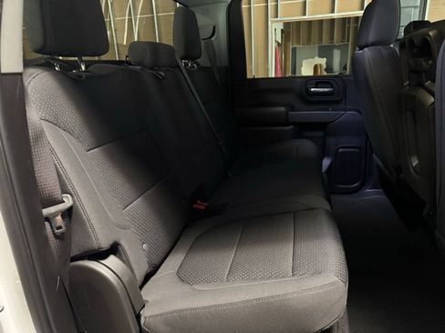 Used 2023 Chevrolet Silverado 2500 Custom image 21