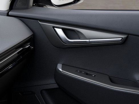 New 2025 Kia EV6 Wind image 25