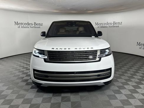 Used 2023 Land Rover Range Rover Long Wheelbase SE AWD/4WD image 2
