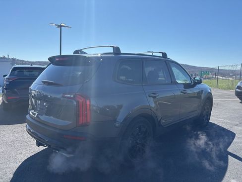 Certified 2022 Kia Telluride EX w/ EX Premium Package image 2