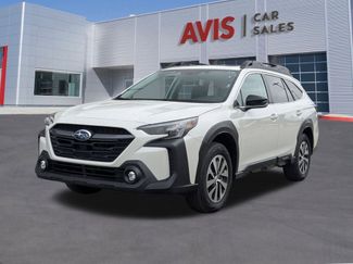 Used 2025 Subaru Outback Premium video 1