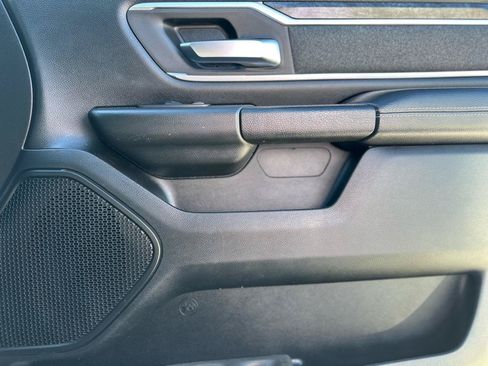 Used 2020 RAM 1500 Big Horn AWD/4WD image 19