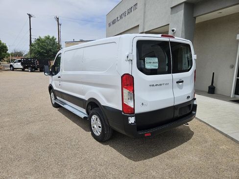 Used 2024 Ford Transit 250 Low Roof w/ Exterior Upgrade Package RWD image 3