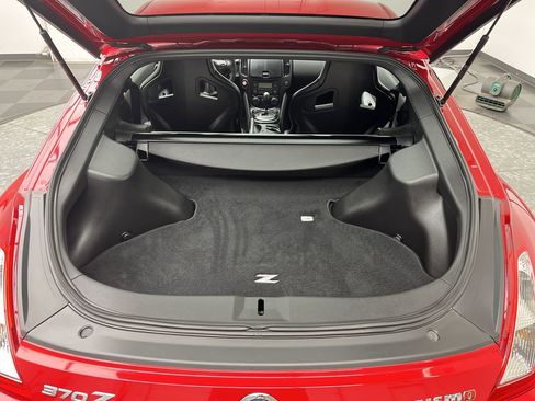 Used 2015 Nissan 370Z NISMO image 19