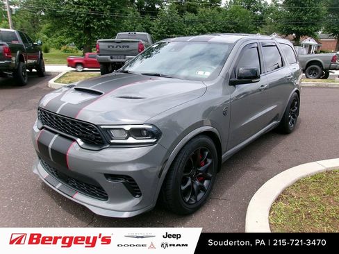 Used 2021 Dodge Durango SRT Hellcat w/ Technology Group AWD/4WD image 1