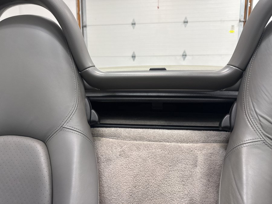 Used 2001 Porsche Boxster S RWD image 16