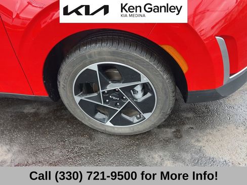 Certified 2025 Kia Soul EX image 22