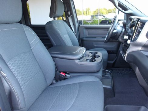 New 2025 RAM 3500 Tradesman image 17