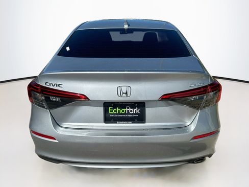 Used 2024 Honda Civic Sport image 7