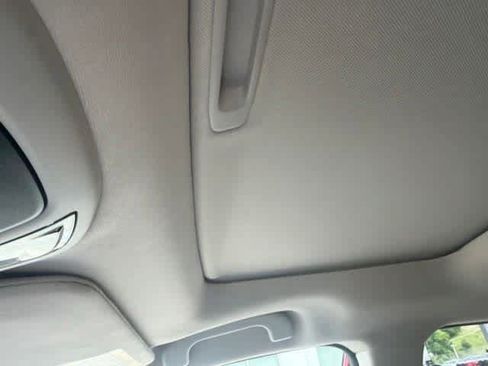 Used 2022 Subaru Outback Premium AWD/4WD image 22