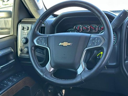 Used 2019 Chevrolet Silverado 2500 LTZ w/ Duramax Plus Package image 12