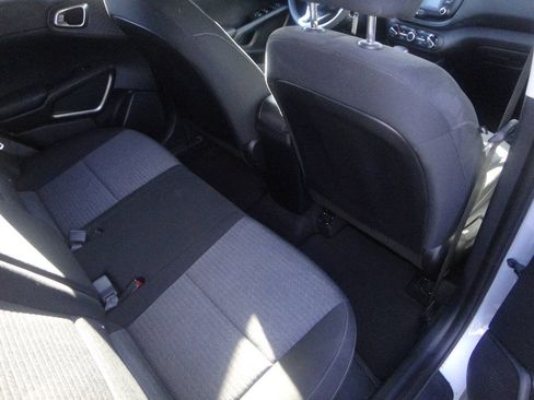 Used 2020 Kia Soul S FWD image 12