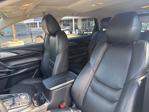 Used 2023 MAZDA CX-9 Touring image 22