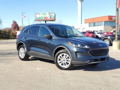 Used 2022 Ford Escape SE w/ Cold Weather Package