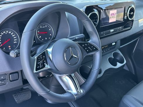 New 2026 Mercedes-Benz Sprinter 2500 image 12