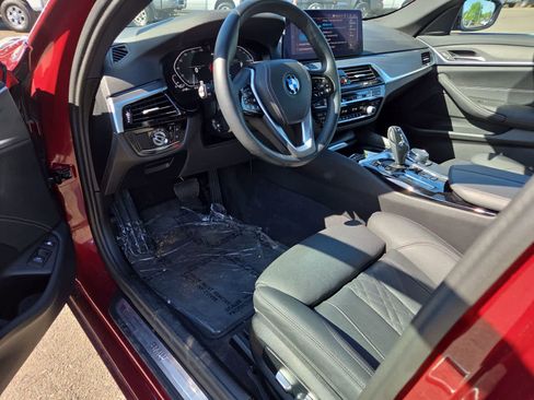 Used 2023 BMW 530e RWD image 10