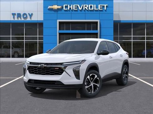 New 2026 Chevrolet Trax RS image 6