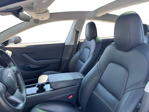 Used 2018 Tesla Model 3 Long Range AWD/4WD image 9
