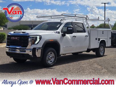 New 2025 GMC Sierra 2500 Pro w/ Convenience Package
