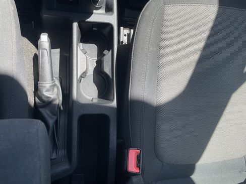 Used 2020 Ford Transit Connect XL FWD image 27