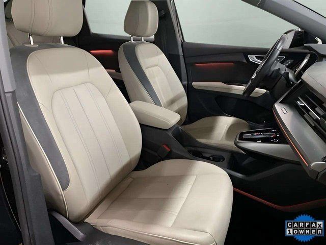 Used 2024 Audi Q4 e-tron Premium Plus w/ Premium Plus AWD/4WD image 85