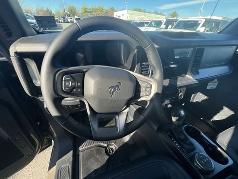 New 2025 Ford Bronco Big Bend image 16