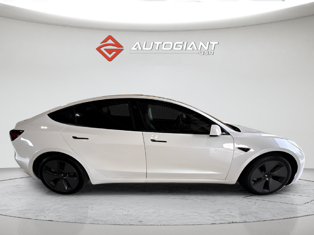 Used 2021 Tesla Model 3 Standard Range Plus RWD image 4