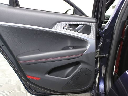 Used 2023 Genesis G70 2.0T w/ Sport Prestige Package image 34