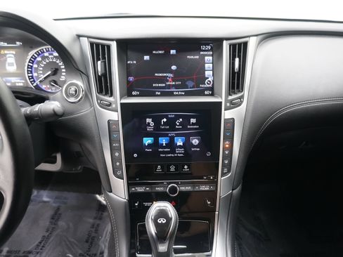 Used 2017 INFINITI Q60 w/ Premium Plus Package 2.0T RWD image 22