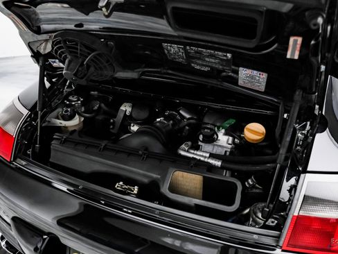 Used 2004 Porsche 911 GT3 image 79