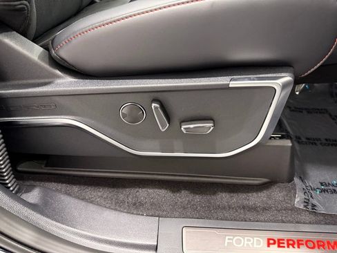New 2025 Ford F150 Raptor AWD/4WD image 21