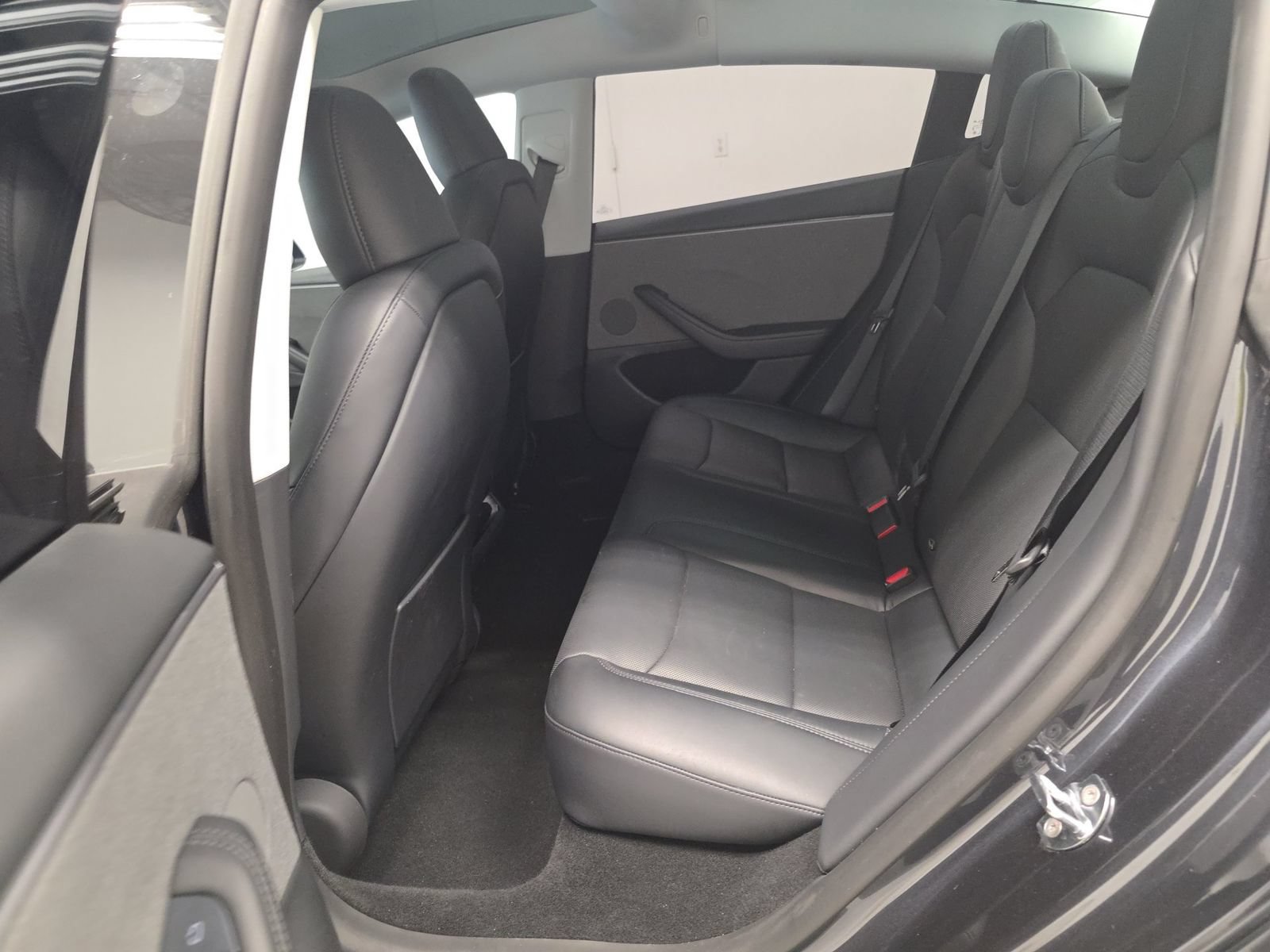 Used 2026 Tesla Model 3 RWD image 11