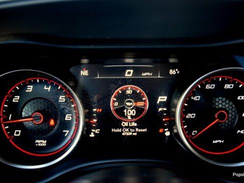 Used 2023 Dodge Charger SXT image 13