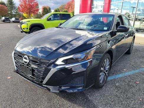 New 2025 Nissan Altima 2.5 SV w/ SV Premium Package image 10